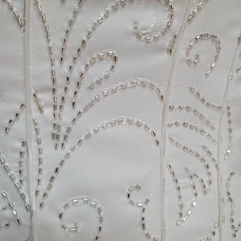 Wedding Season!! Rare - Stunning Candlelight NWT Bonny Bridal Gown - Picture 7 of 10
